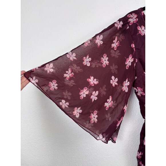 Abercrombie and Fitch women's XS burgundy floral bell sleeve romper v-neck - Picture 3 of 8